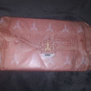 Jeffree Star Orgy palette